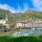 San Pellegrino Terme. Detale włoskiego miasta w obiektywie