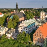 Sandomierz przyciąga jak magnes. Jakie atrakcje oferuje królewskie miasto?