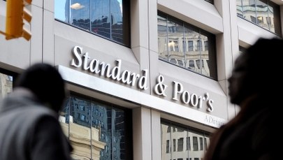 S&P zrewidował swoją opinię dot. polskiego sektora bankowego. "Ze stabilnej na negatywną"