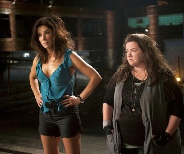 Sandra Bullock i Melissa McCarthy w filmie "Gorący towar"