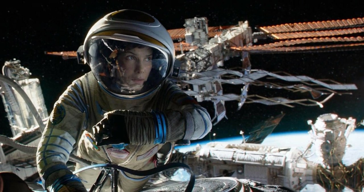 Sandra Bullock w filmie "Grawitacja" /Warner Bros. - Esperanto Filmoj - Heyday Films/Collection Christophel /East News