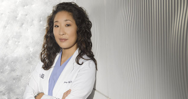 Sandra Oh w "Chirurgach" grała od początku serii /materiały prasowe