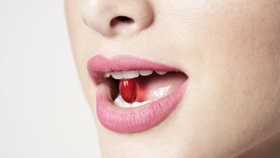 Sanepid ostrzega przed nowymi dopalaczami. "Kosztują tyle, co piwo"