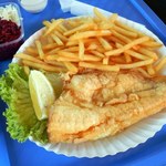Sanepid szturmuje smażalnie ryb w Polsce. Wyniki kontroli odbierają apetyt					
