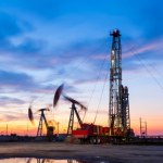 "Sankcje głodzą machinę wojenną Putina". Historyczny spadek cen rosyjskiej ropy