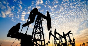 Sankcje i ataki Ukrainy uderzają w rosyjską ropę. Najniższe dochody od lat