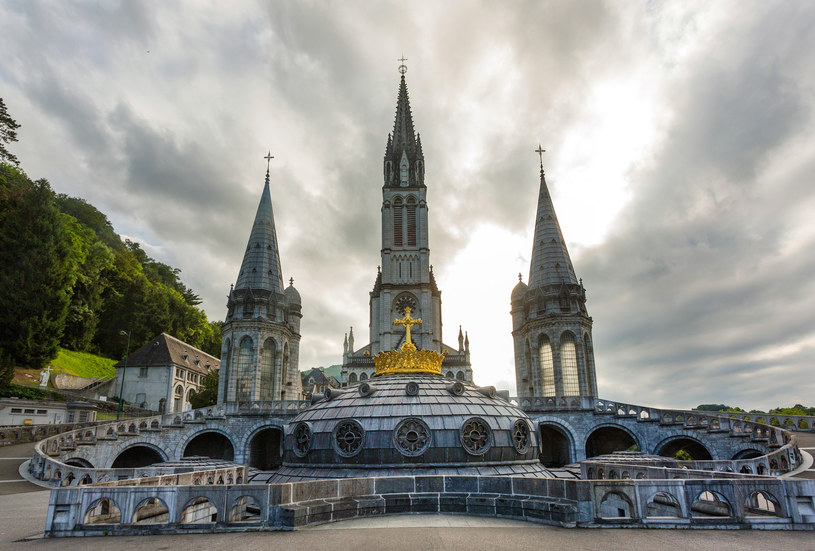 Sanktuarium w Lourdes Jest największym we Francji i jednym z największych na świecie ośrodków kultu maryjnego / Fot. Grazyna Myslinska  /Agencja FORUM