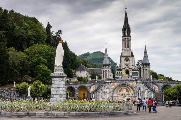 Sanktuarium w Lourdes /Ivoha / Alamy Stock Photo /PAP/Alamy