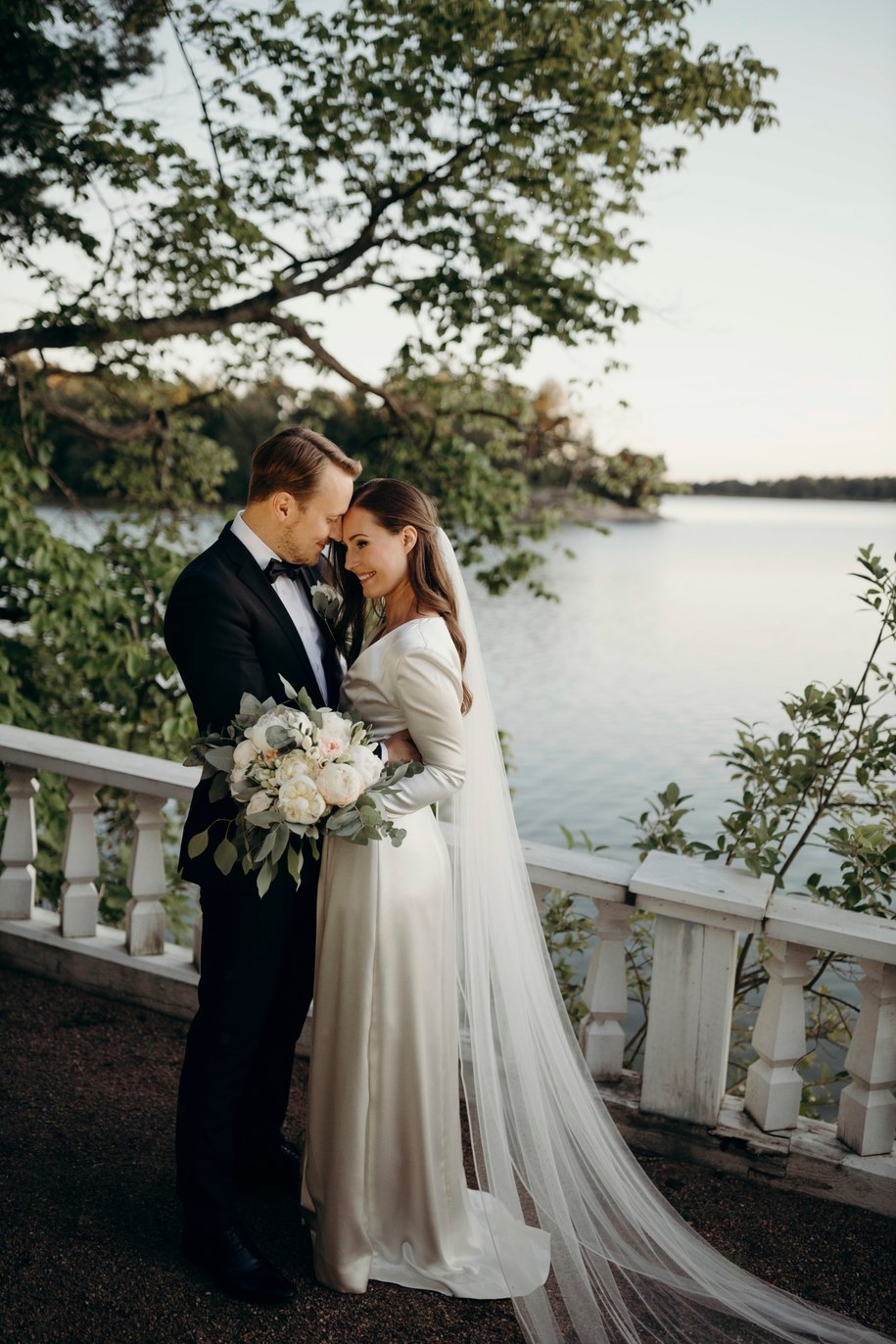 Sanna Marin i jej mąż Marcus Raikkonen /MINTTU SAARNI/FINNISH PRIME MINISTER'S OFFICE  /PAP/EPA