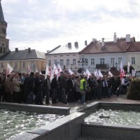 Pół tysiąca osób wyszło na ulice Sanoka