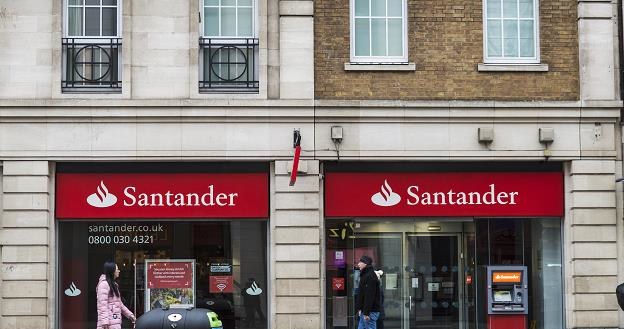 Santander Bank (zdj. ilustracyjne) /&copy;123RF/PICSEL