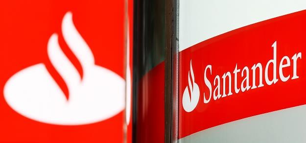 Santander - logo i kolorystyka /AFP