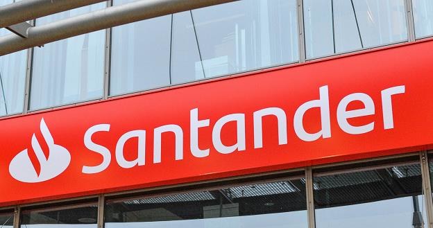 Santander ważnym graczem przy fuzjach i przejeciach /Reporter