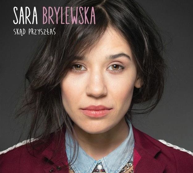 Sara Brylewska na okładce albumu "Skąd przyszłaś" /