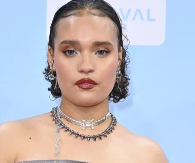 Sara James od lat mierzy się z przykrymi komentarzami w internecie. Wokalistka ma tego dosyć