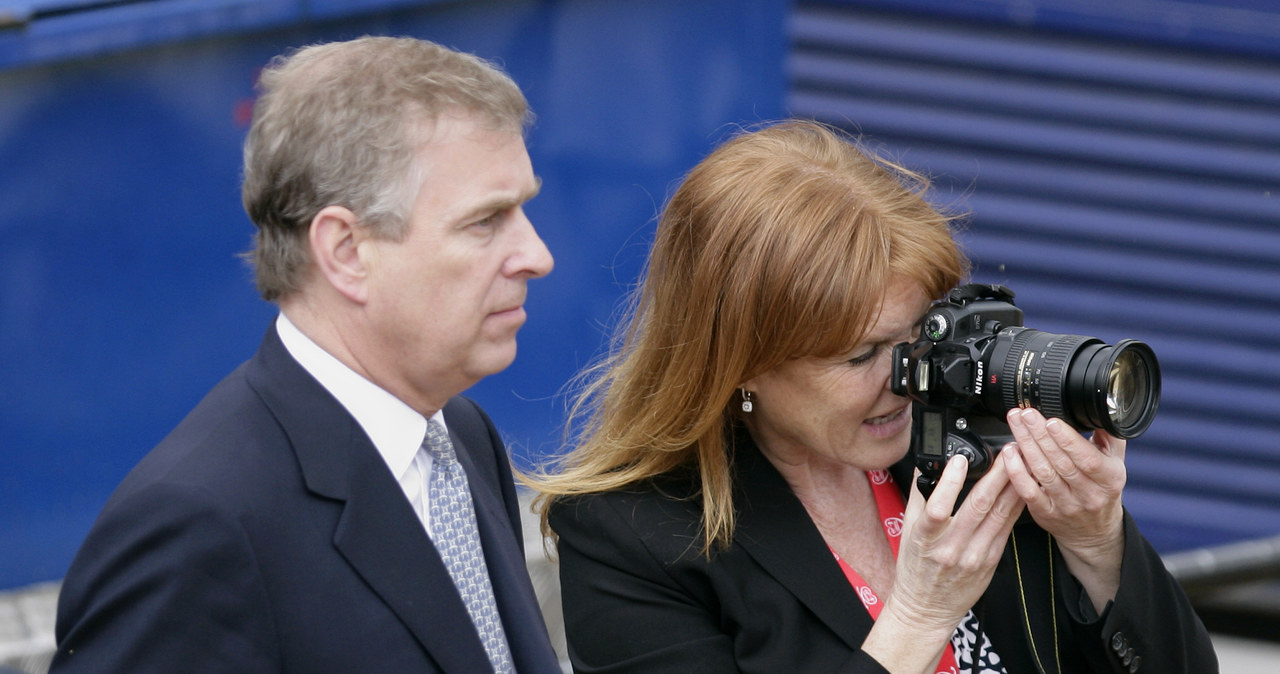 Sarah Ferguson nawet na oficjalnych wyjściach wcielała się w rolę rodzinnego fotografa /Indigo/Getty Images /Getty Images