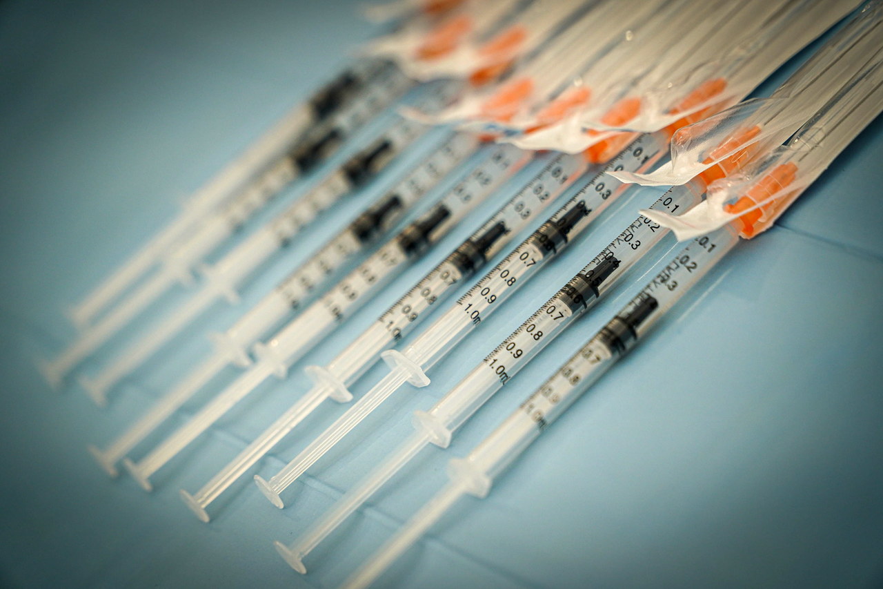 Sasin: Linia do rozlewania szczepionek w Polfie będzie gotowa na jesieni