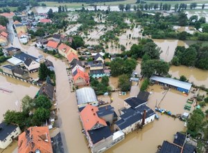 Satelity przesyłają zdjęcia powodzi w Polsce. Dramatyczny widok