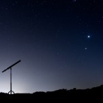 Saturn i Neptun w rzadkiej koniunkcji. Gdzie i kiedy patrzeć na niebo?