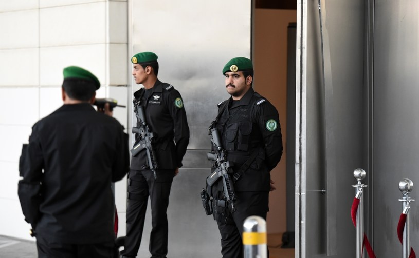 Saudyjski książę Mutaib ibn Abd Allah został zwolniony z więzienia /FAYEZ NURELDINE /AFP