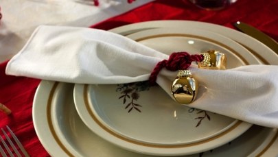 ​Savoir-vivre: Co zrobić z serwetą, gdy siadamy przy stole?