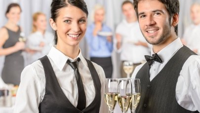 Savoir-vivre: Kelnerzy, czyli dlaczego gość traci apetyt zanim coś zamówi