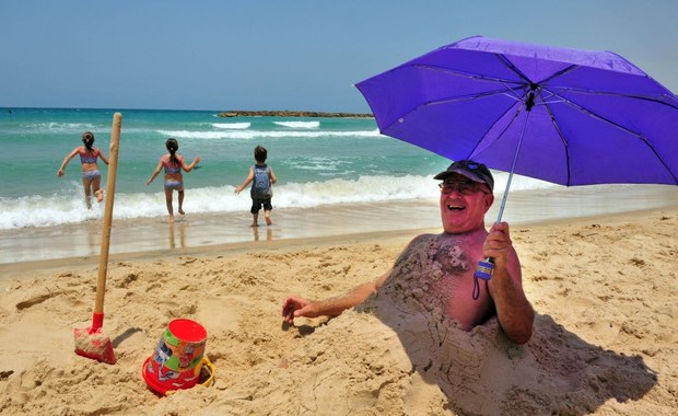 Savoir-vivre: Letnia moda w mieście i na plaży