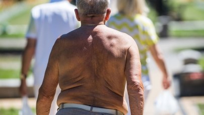 ​Savoir-vivre: Nagość w mieście