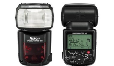 SB-900 - światłość wg Nikona