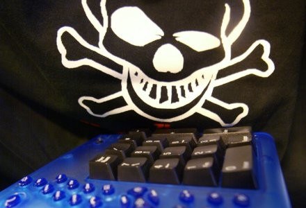 Scareware - cyberprzestępcy nie ustają w atakach /AFP