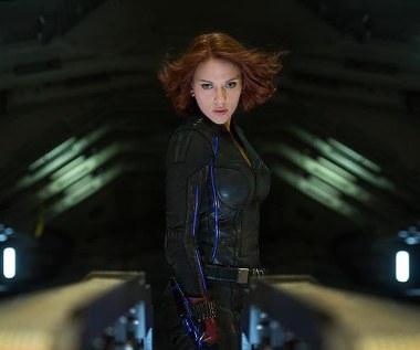 Scarlett Johansson w scenie z filmu "Avengers: Czas Ultrona"