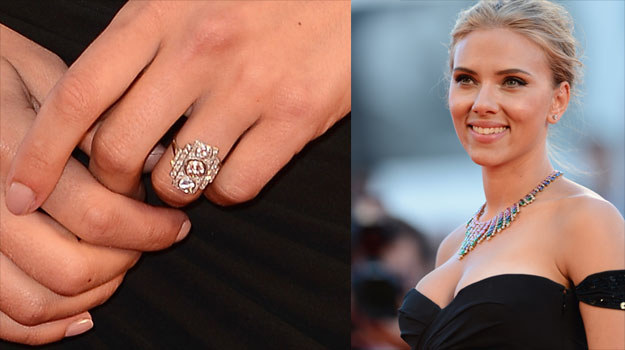 Scarlett Johansson w Wenecji z pierścionkiem zaręczynowym - fot. Ian Gavan /Getty Images/Flash Press Media