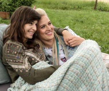 Scenarzystką filmu jest Karolina Szablewska – autorka pierwszej części „Listów do M.”. Tekst zainspirował twórców, którzy uznali, że pojawiła się szansa, aby powstał niezwykle zabawny film, w lekkiej formie dotykający bardzo ważnego tematu, jakim jest przyjaźń. 