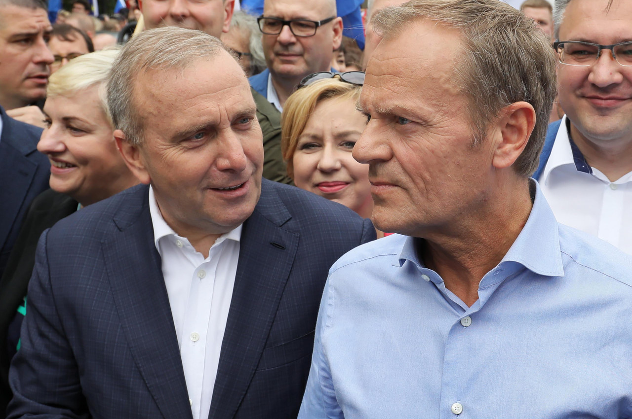 Schetyna chce jasnej deklaracji od Tuska ws. wyborów prezydenckich