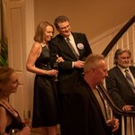 "Schody": Colin Firth i Toni Colette w nowym serialu HBO Max