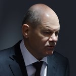 Scholz regularnie rozmawia z Putinem. "Jest uprzejmą osobą"