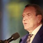 Schroeder bez grosza od Gazpromu? "Bild" donosi