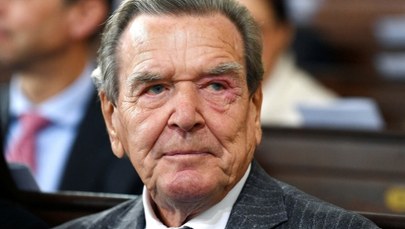 Schroeder pośrednikiem w rozmowach pokojowych? Reakcja Ukrainy