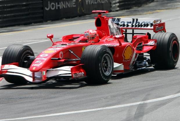 Schumacher bohaterem weekendu / Kliknij /AFP