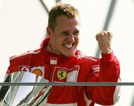 Schumacher wciąż chce się ścigać i wygrywać /AFP