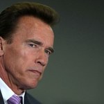 Schwarzenegger poluje na pedofilów