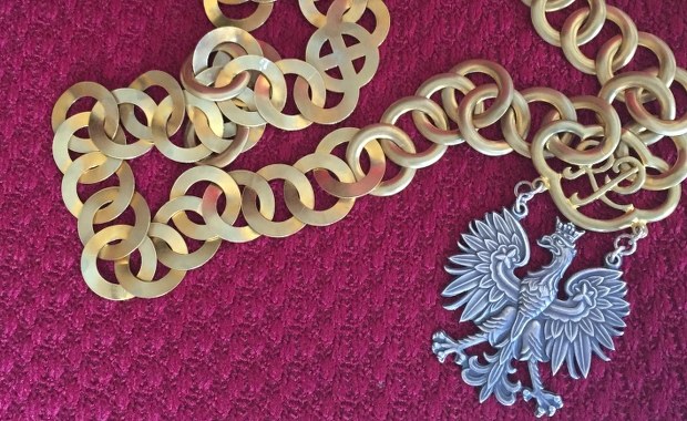 Ściągał spodnie przed przesłuchaniem, teraz kandyduje do KRS