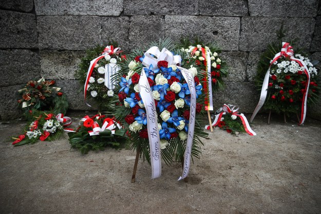 Ściana Śmierci na terenie niemieckiego nazistowskiego obozu koncentracyjnego i zagłady Auschwitz-Birkenau /	Łukasz Gągulski /PAP