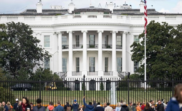 Ściśle tajne prace. Co Donald Trump buduje pod Białym Domem?