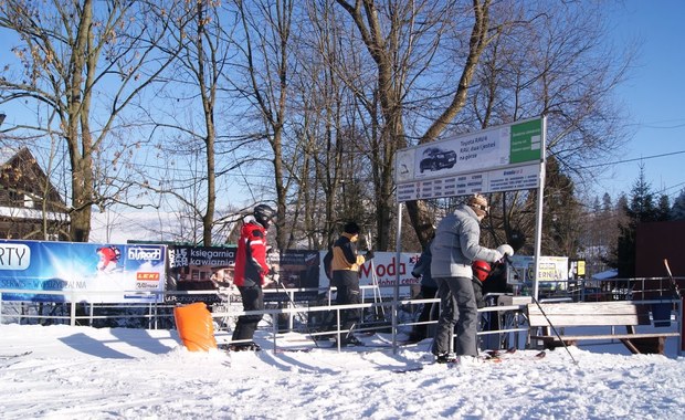 Ścisnął mróz, armaty poszły w ruch. Białe szaleństwo coraz bliżej! [KAMERY]