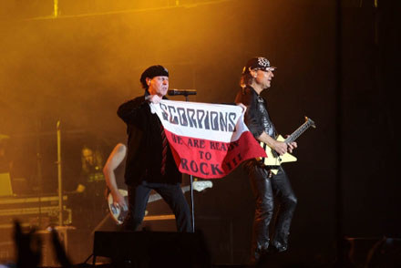Scorpions w Ostrowie fot. Tomasz Papierski /Biuro Prasowe koncertu Scorpions w Ostrowie