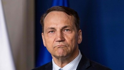 Scysja Sikorskiego z szefem MSZ Węgier. "Lepiej być zwolennikiem Ukrainy, niż mieć medal od Putina"