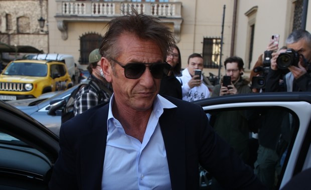 Sean Penn włącza się w pomoc ukraińskim uchodźcom w Polsce