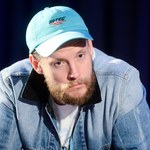Sebastian Fabijański: Całuje gwiazdę erotyków. Aktor komentuje sprawę