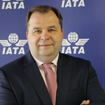 Sebastian Mikosz, IATA: Jak nie covid to wojna